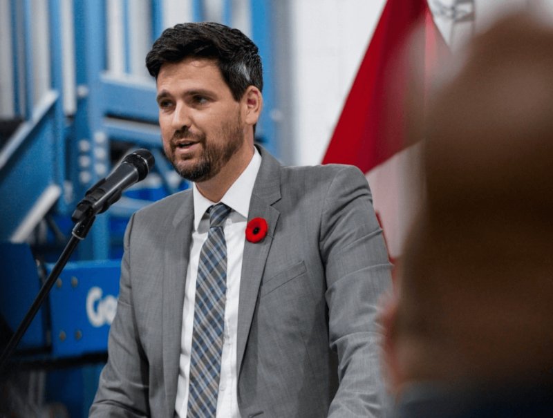 Minister Sean Fraser Announces Policies to Attract Talent