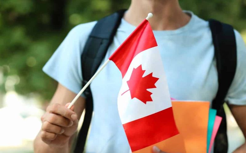 Hệ thống giáo dục tại Canada được xây dựng chuẩn Anh Quốc