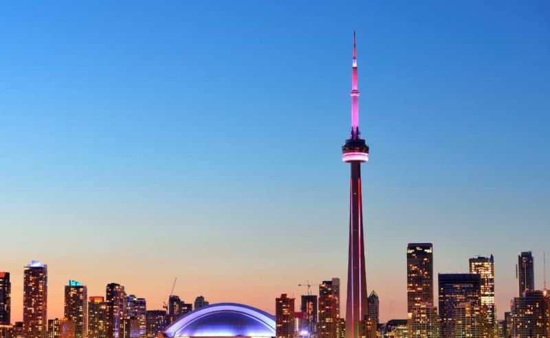 Canada là một quốc gia rộng lớn, có nhiều thành phố đẹp