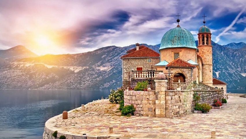 Montenegro là quốc gia Đông Âu xinh đẹp