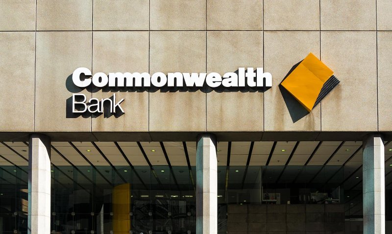 Commonwealth Bank of Australia (CBA) là ngân hàng Úc tại Việt Nam lớn