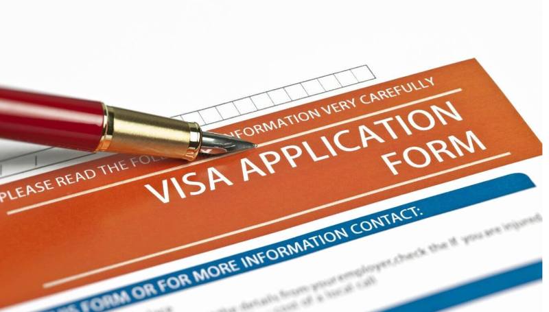 Bạn có thể xin giấy phép lao động tạm thời trong thời gian đợi xét duyệt