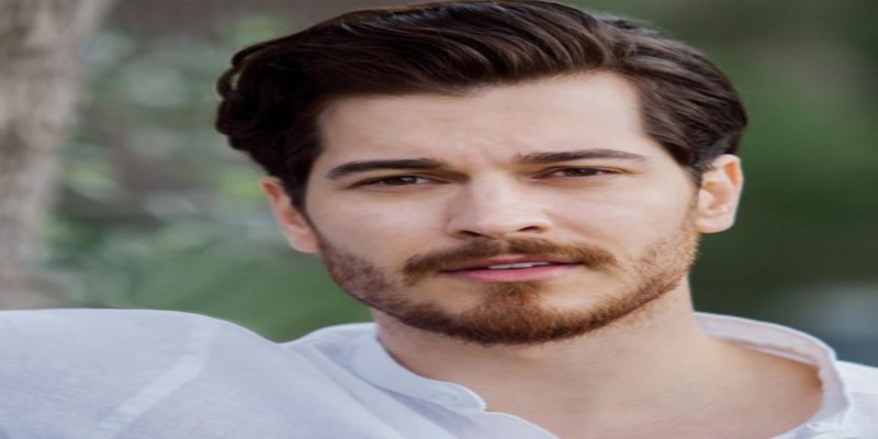 Đa số trai Thổ Nhĩ Kỳ có chiều cao trung bình từ 1m70 đến 1m80