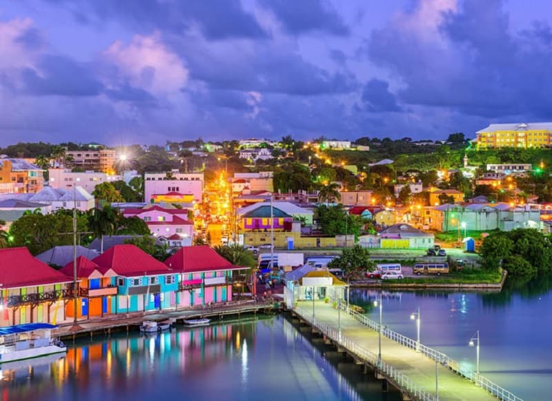 Có visa Antigua & Barbuda, bạn được tự do đi lại ở 150 nước