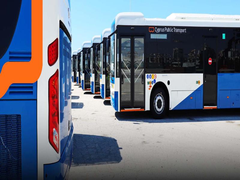 Xe bus là phương tiện di chuyển phổ biến tại Síp